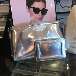 🆕SMALL WRISTLET/sunglass case with mirror NWT